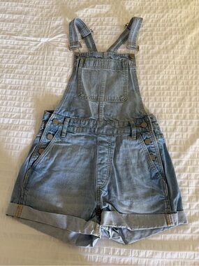 BDG Light Blue Denim Short Overalls with Adjustable Straps
